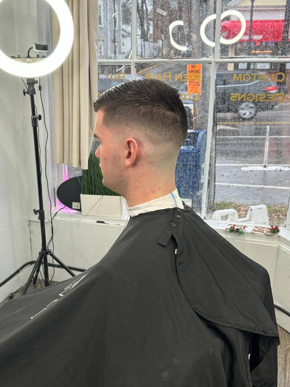 Skin fade with textured top